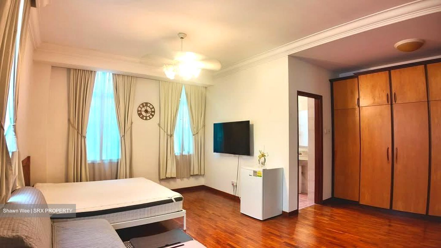 Pinewood Terrace (D25), Terrace #592568041